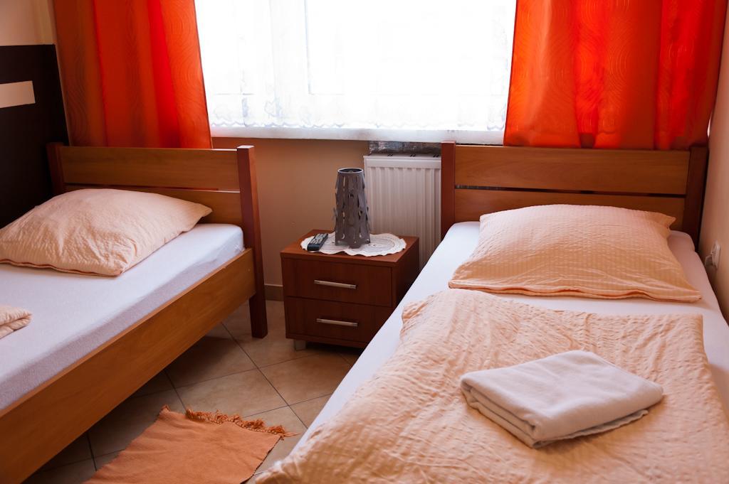 Hotel Elda 2 Bydgoszcz Kültér fotó